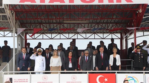 19 Mayıs Atatürk’ü Anma, Gençlik ve Spor Bayramı İlçe Kaymakamımız sayın Dr. Mustafa YİĞİT ve ilçe protokolünün katılımlarıyla törenle kutlandı.