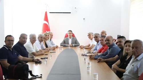 İlçemizde düzenlenen 2. Dünya Didim’i Seviyor Kültür Festivali’ne katkılarından dolayı kurum ve sivil toplum kuruluşu yetkililerine plaket verildi.
