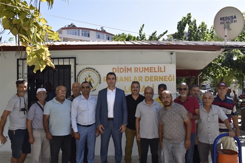 İlçe Kaymakamımız Sayın Can Kazım Kuruca, Didim Rumelili Romanlar Derneğini ziyaret ettiler.